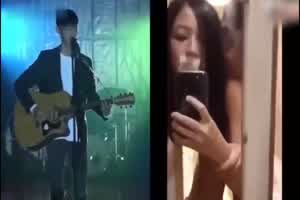 门事件 留学生喜欢助唱学长 直接在洗手间爱爱流出  背景图片