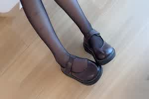 超嫩小萝莉 暗黑猫猫与主人大战  背景图片