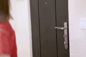 国产AV 麻豆 新娘发喜帖惨遭前男友替新郎试车  背景图片