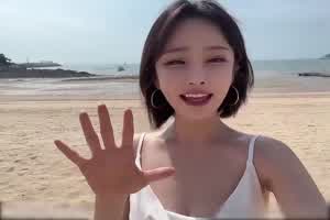 韩国前女团成员海边性爱 下海拍视频！！  背景图片