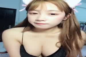 高颜值大乳晕萌妹子带着可爱耳朵性感黑丝睡衣脱光光  背景图片