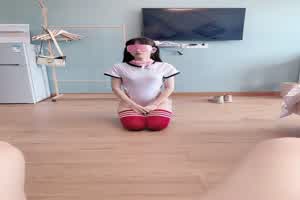 情趣小萝莉调教养成中  背景图片