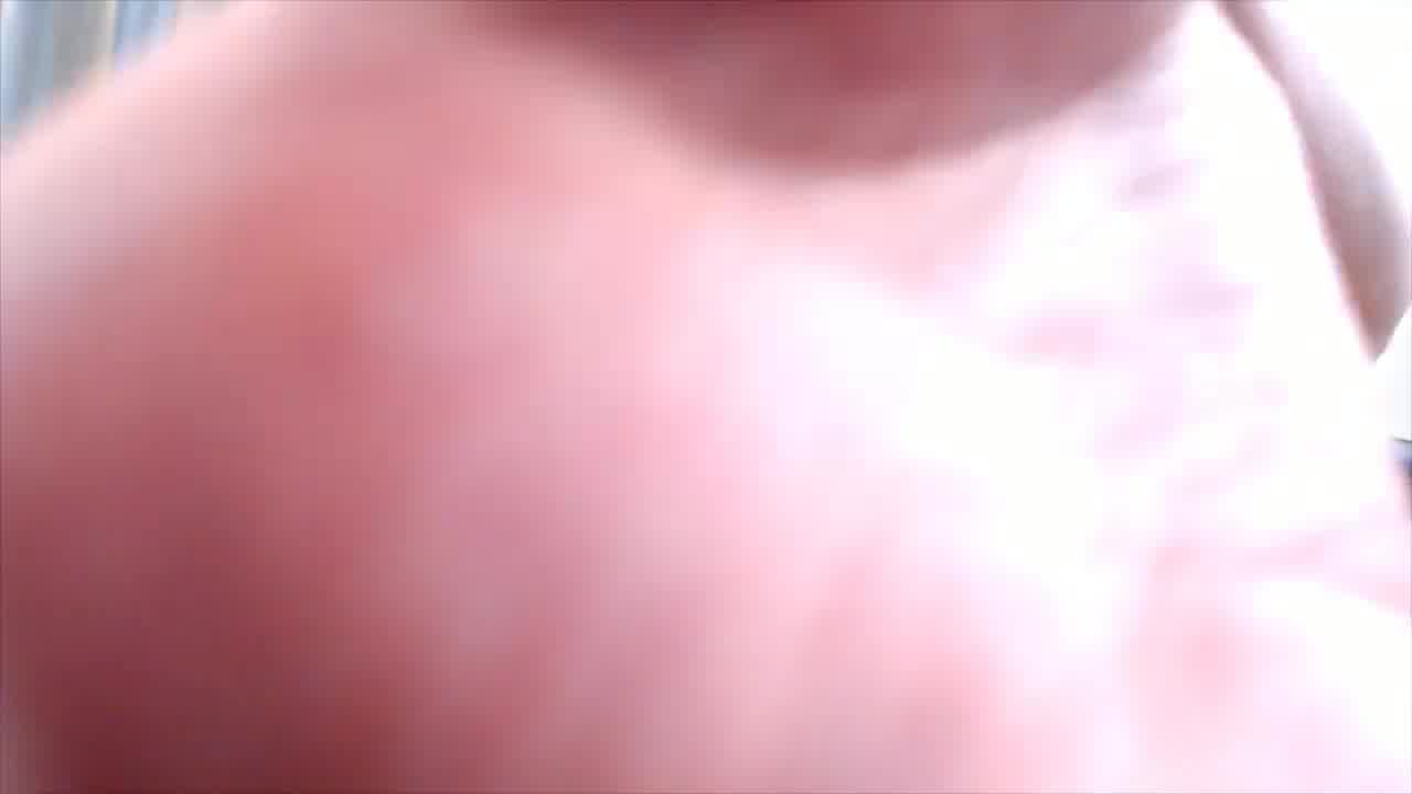  s级身材女主播幻想网友蹂躏她 的剧照1