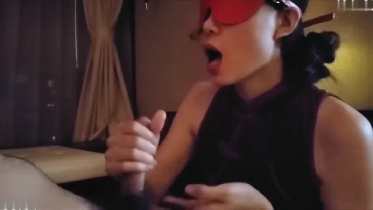  漂亮高跟细长腿人妻吃鸡啪啪 身材高挑 被两根鸡吧轮流输出 口爆吃精 的剧照9