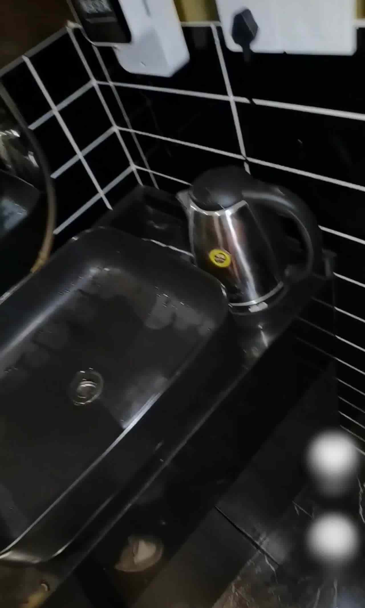  91大神 马尾刚好当扶手日 的剧照7