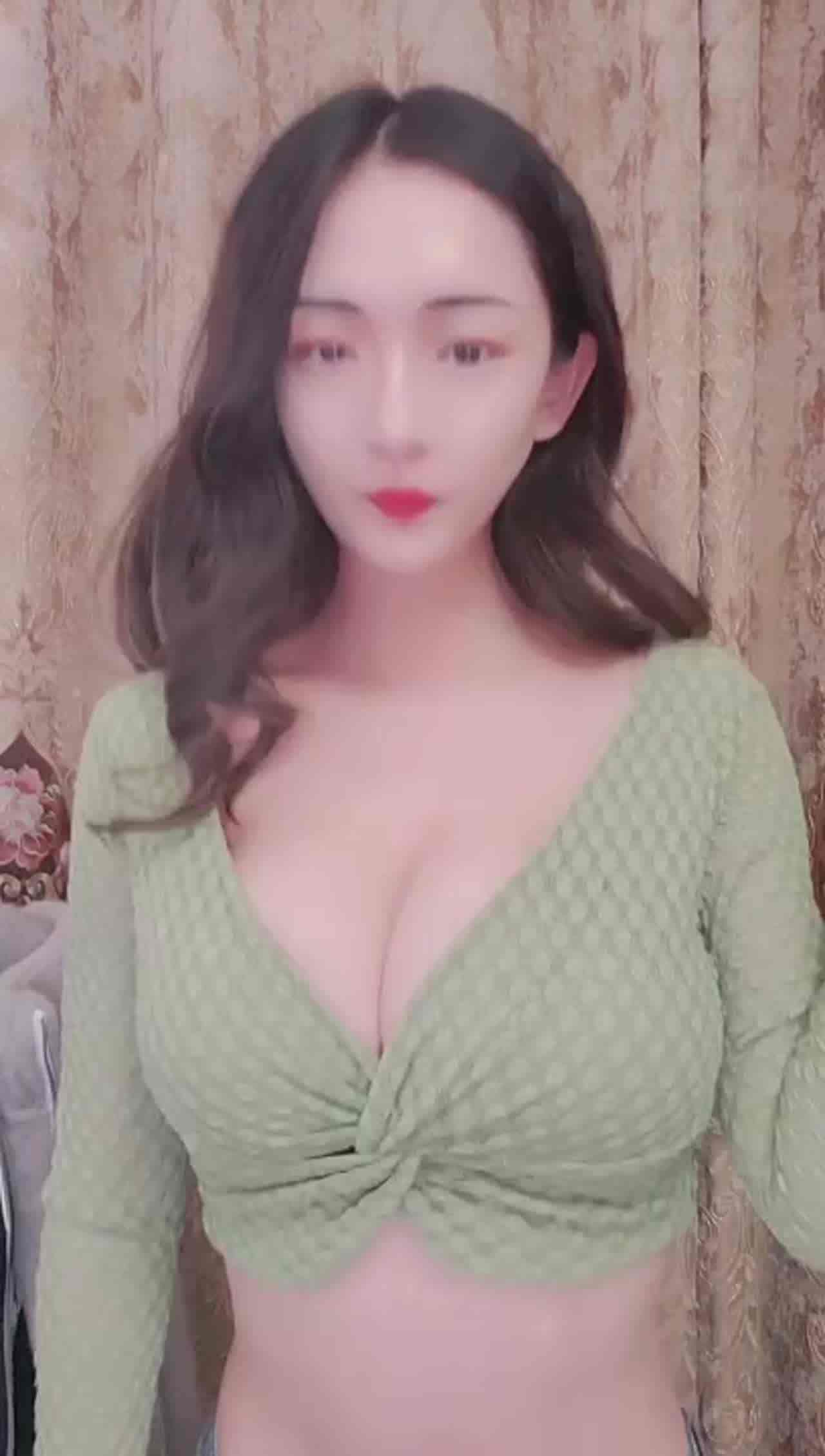  快手一个小球球 私拍福利 1 的剧照8