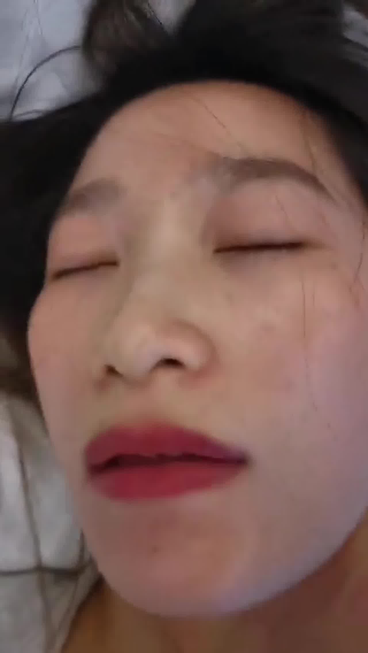  被操的神情恍惚，被操舒服了 的剧照8