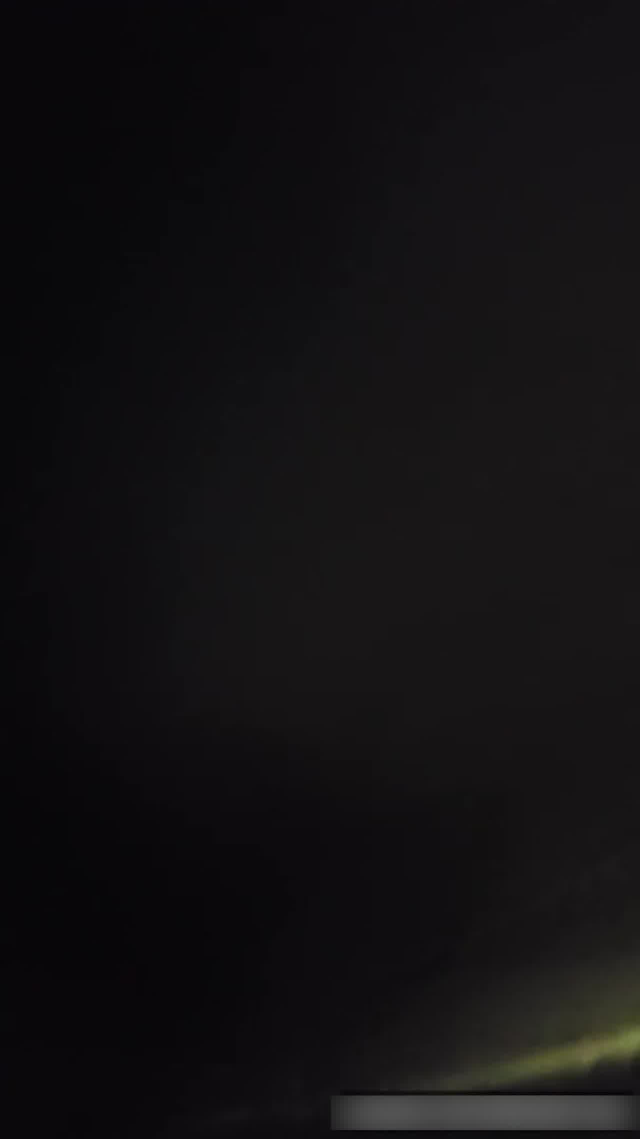  暴力拳交滴蜡白虎穴 的剧照7