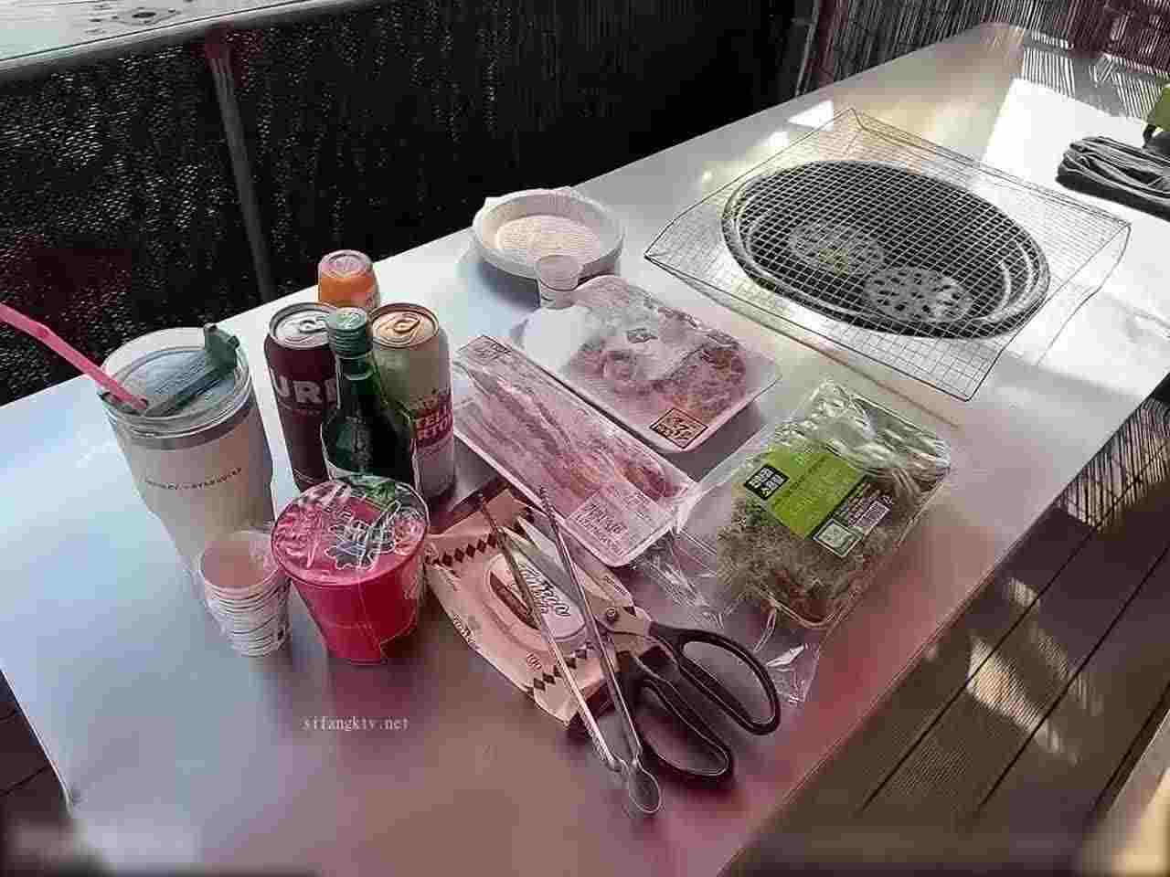  韩国前女团成员海边性爱 下海拍视频！！ 的剧照3