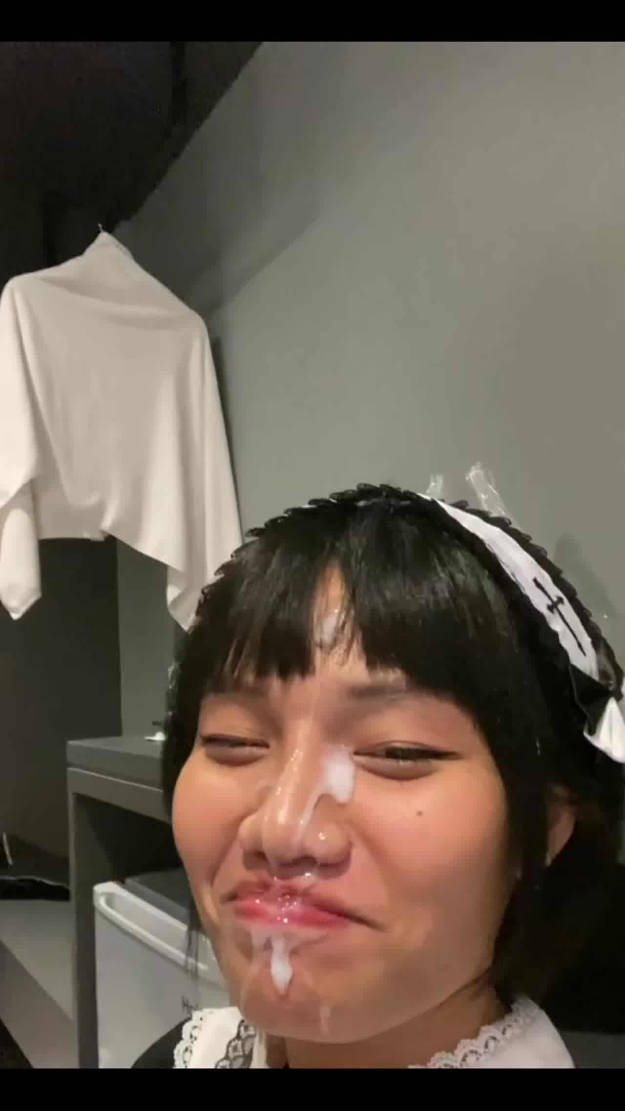  cos修女留学生女友真会玩 的剧照3