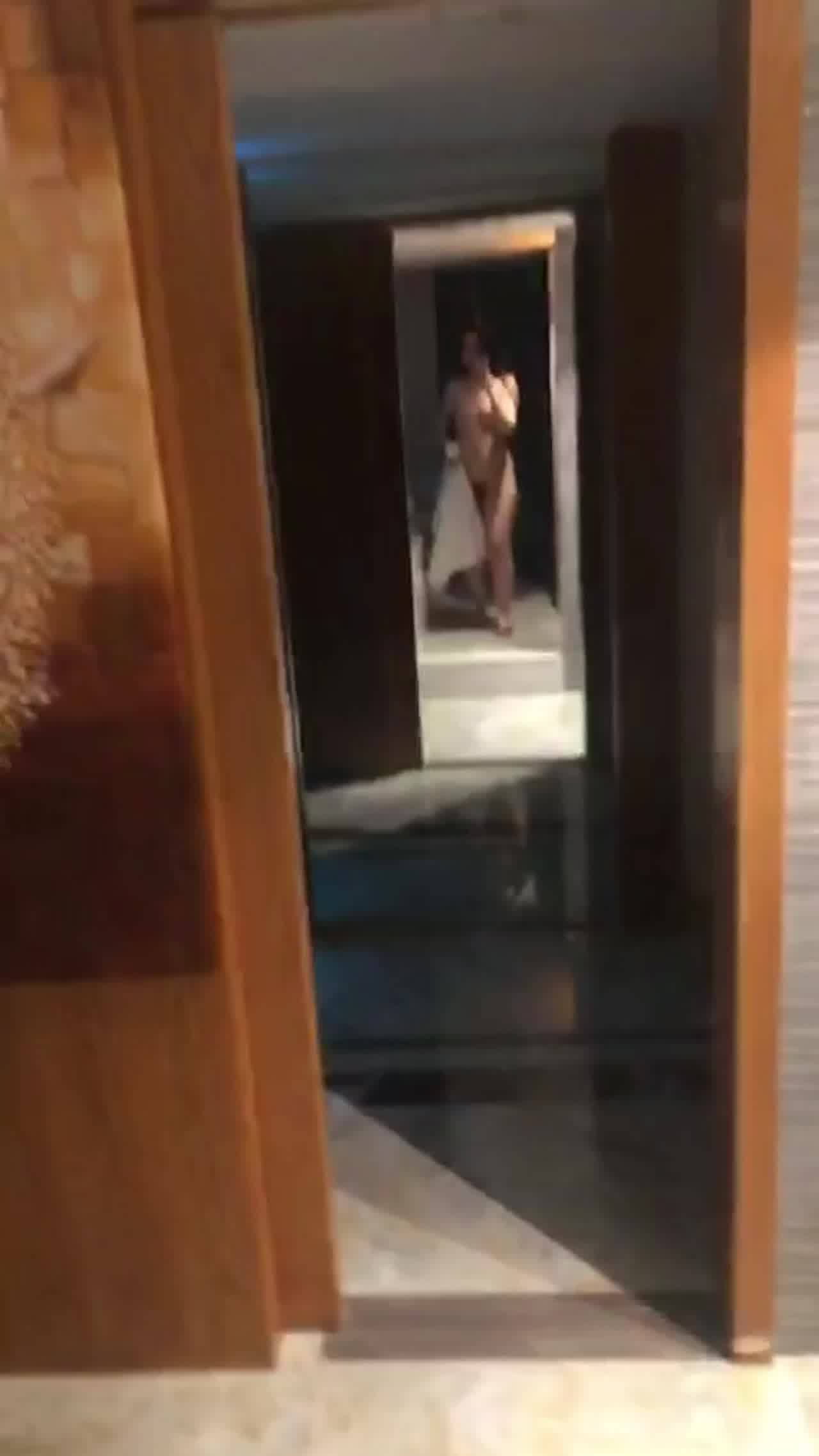  微胖小巨乳 的剧照5