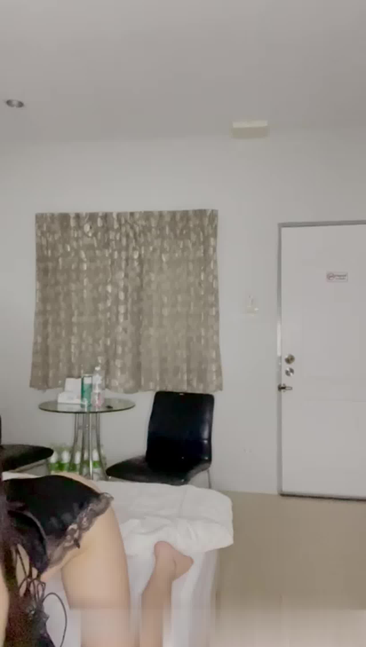  amam7078-性感睡衣扭臀诱惑 的剧照7