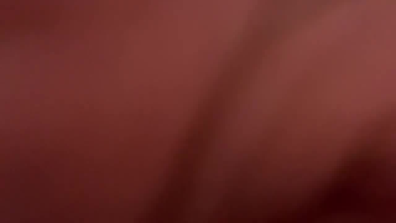  大学女友做爱不让拍一直挡着镜头 的剧照3