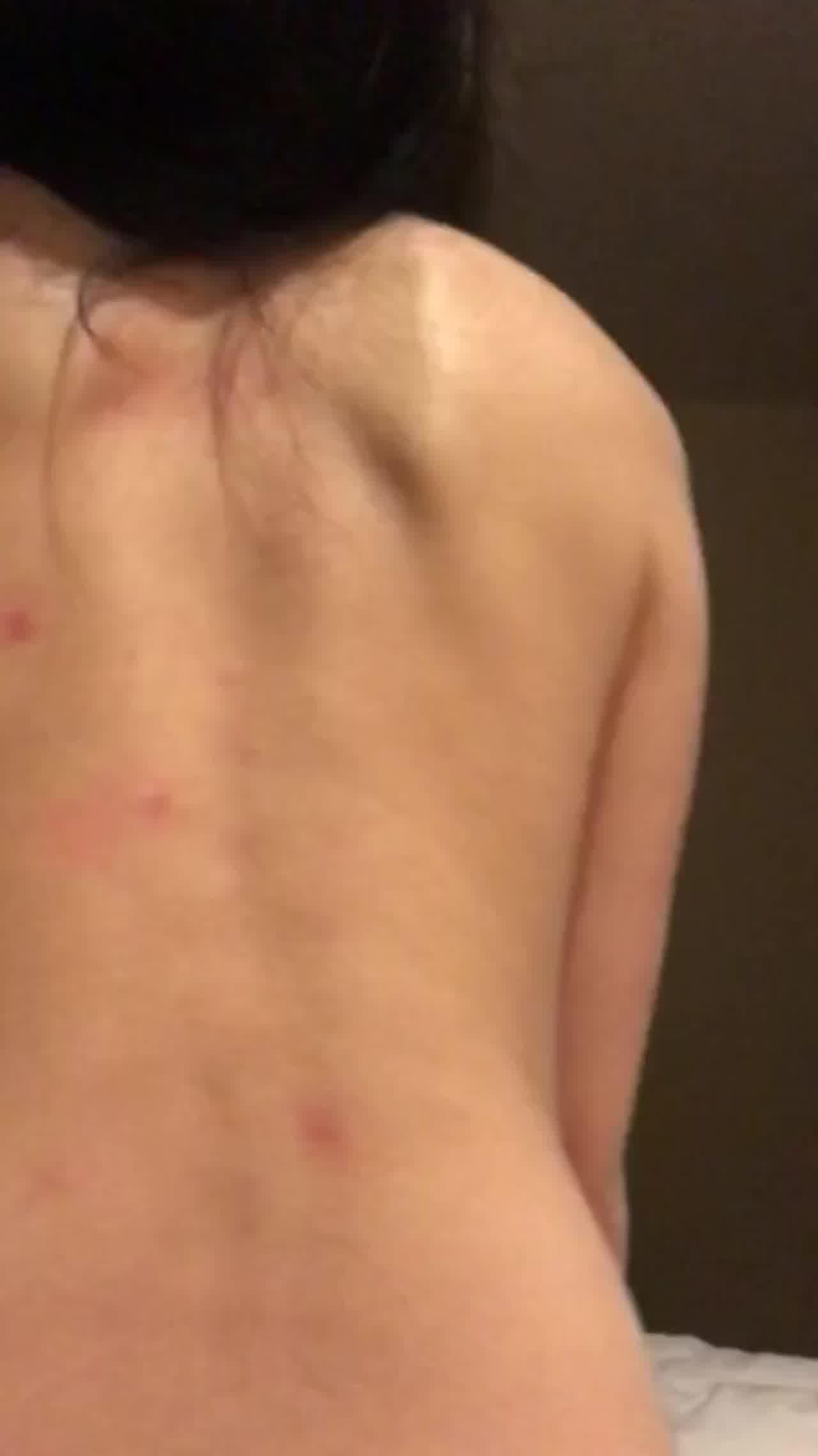  小sao货自己动、我挺省力的 的剧照5