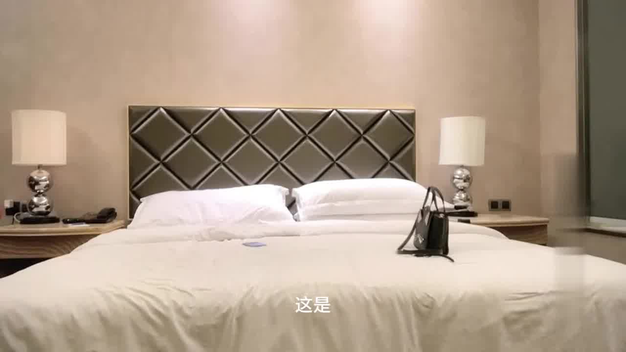  外围经典佳作-清纯甜美反差婊  还记得当时付费看的，对着打了飞机 的剧照9