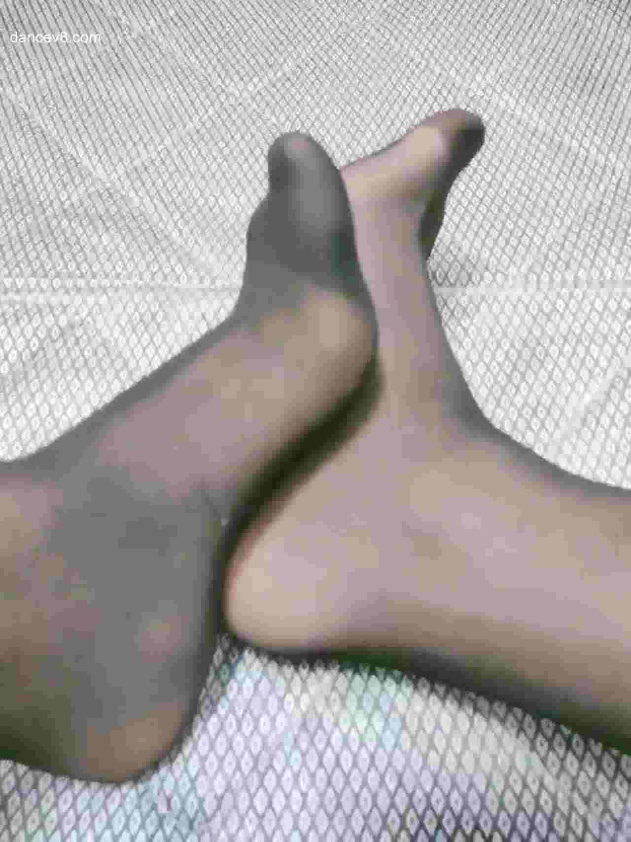  极品警花妹妹自摸白晰巨乳嫩逼肛塞小野猫 的剧照9