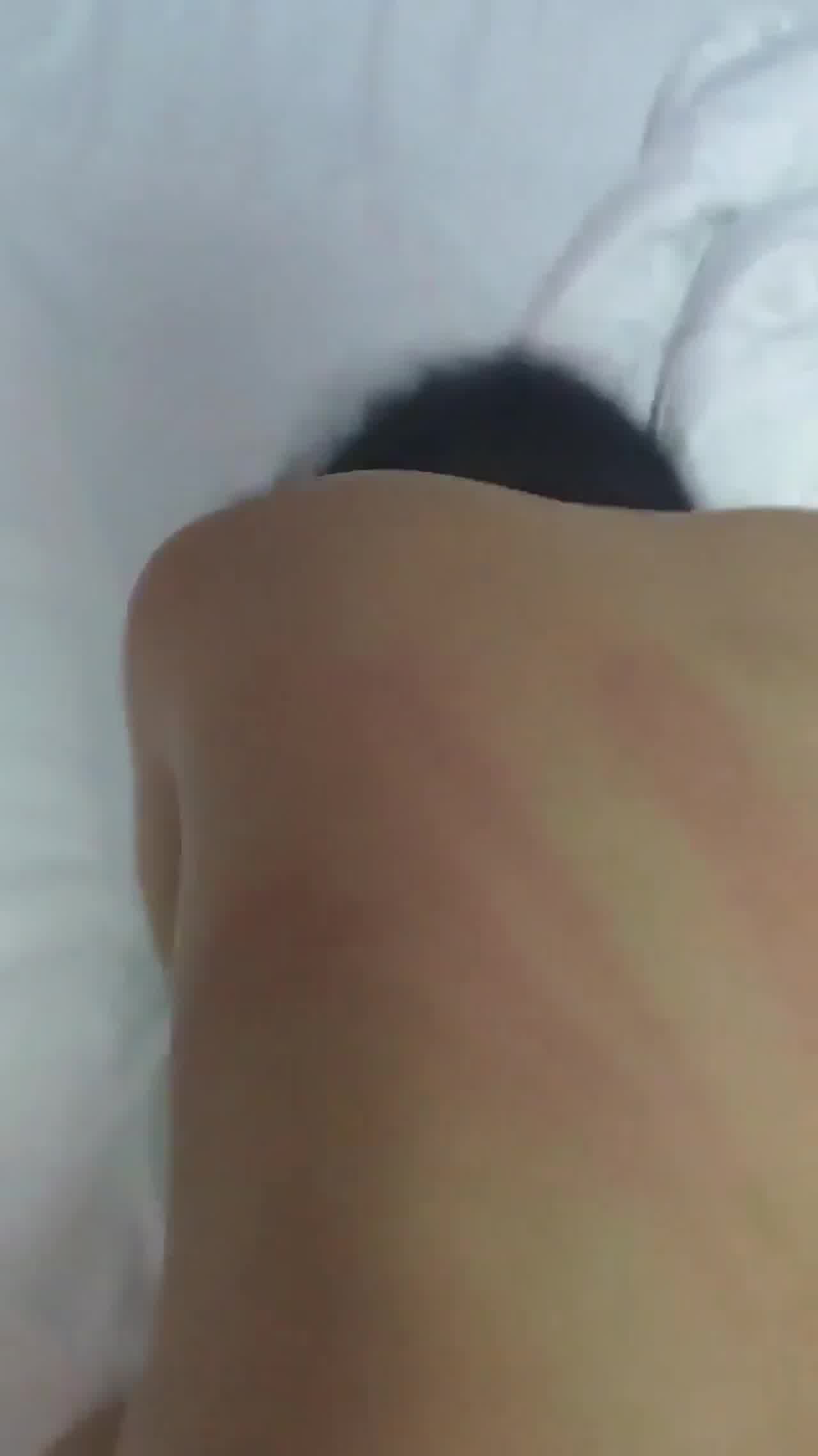  推特人妻反差婊 怡怡 私拍淫乱生活 的剧照7