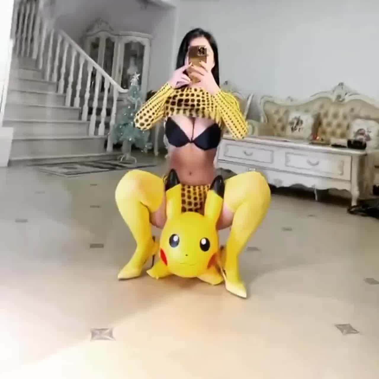  所以我说 皮卡超到底做错什么 的剧照10