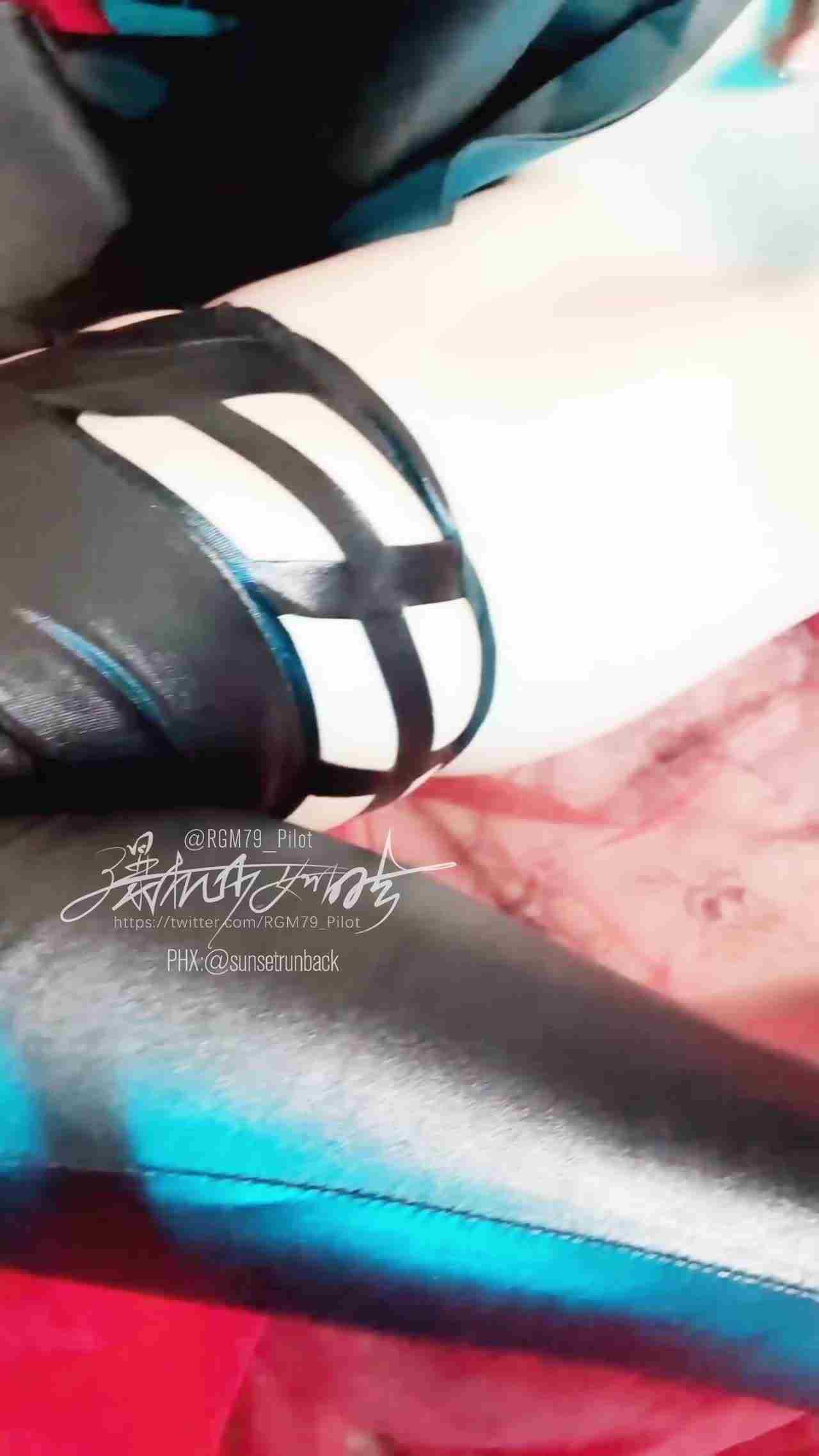  喵小吉cosplay SPY×FAMILY约儿美乳美鲍写真 的剧照2