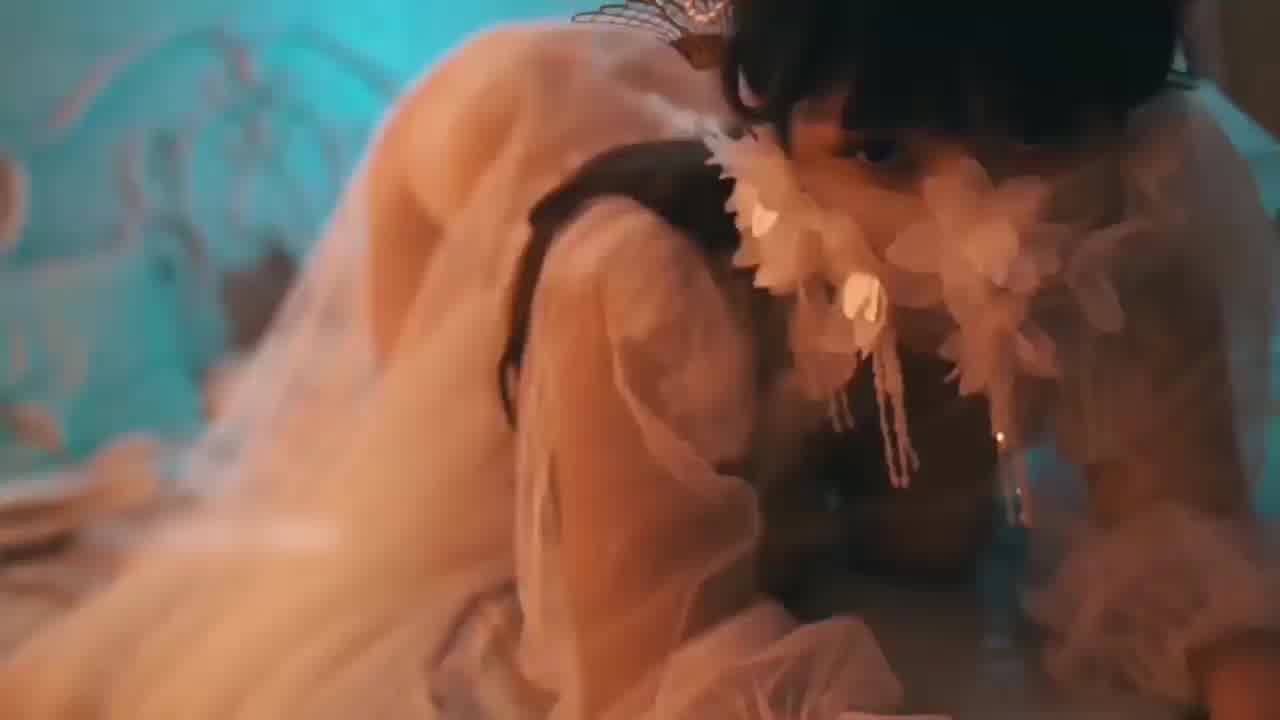  神秘国的巨乳淫荡白纱妖精自慰 的剧照10