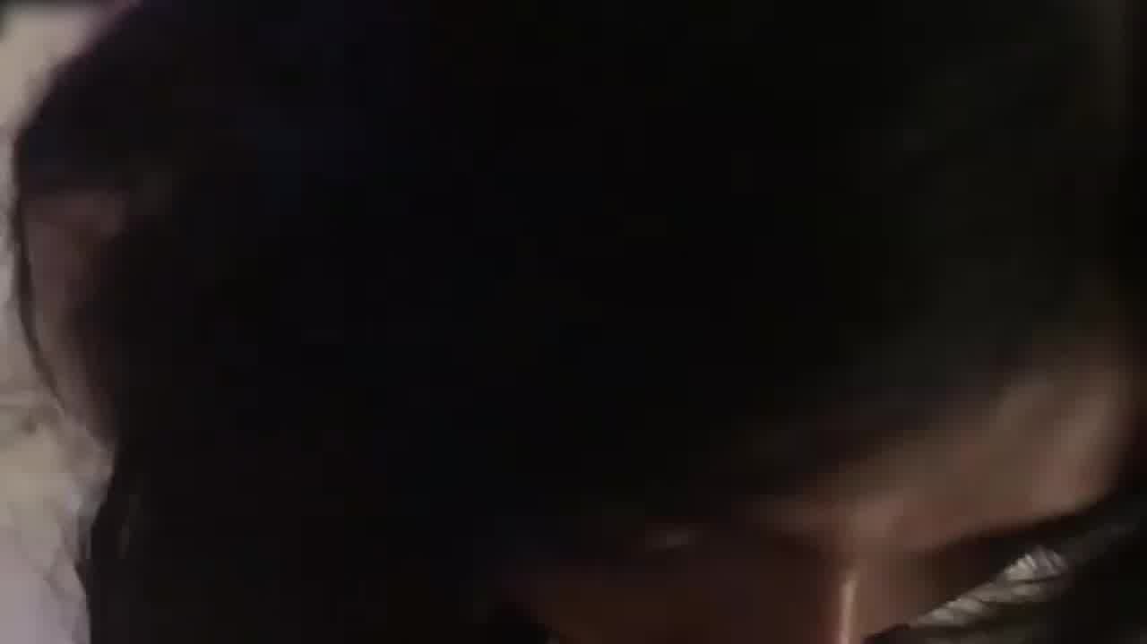  平常刻薄女上司在床上摇变淫荡小母狗 的剧照6