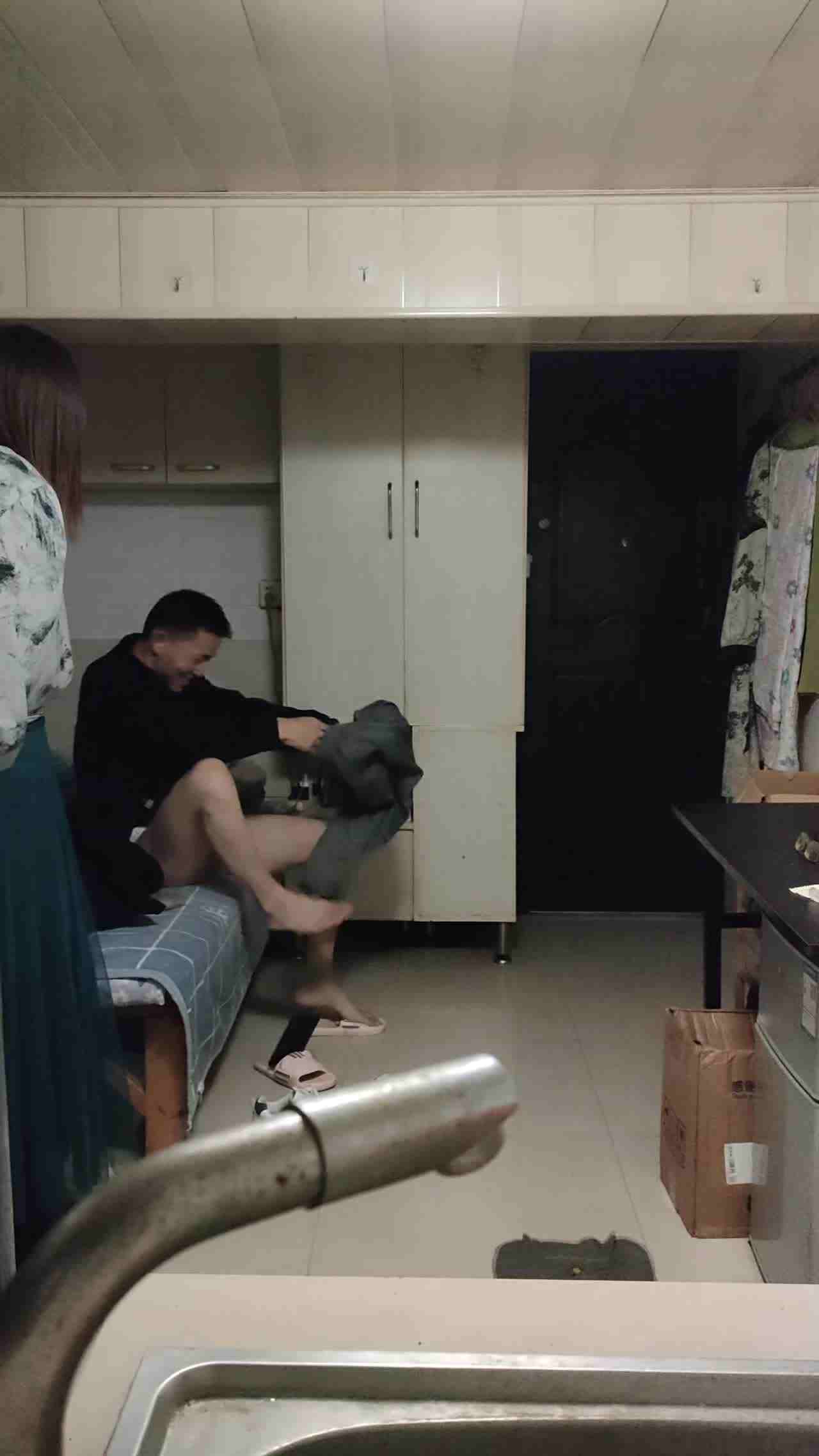  门事件 红姐视频合集 伪娘阿红玩直男系列完整版02 的剧照2