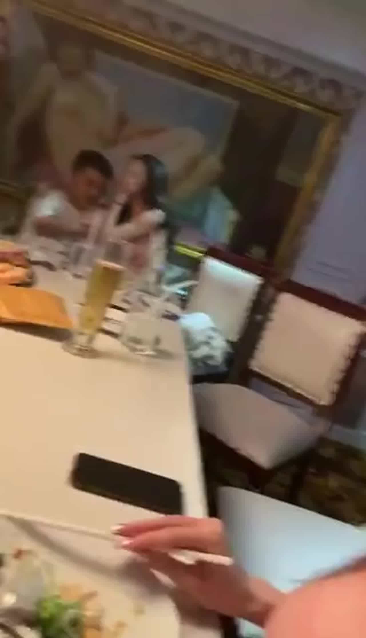  有没有要一起来吃饭的，全荤宴 ！ 的剧照3