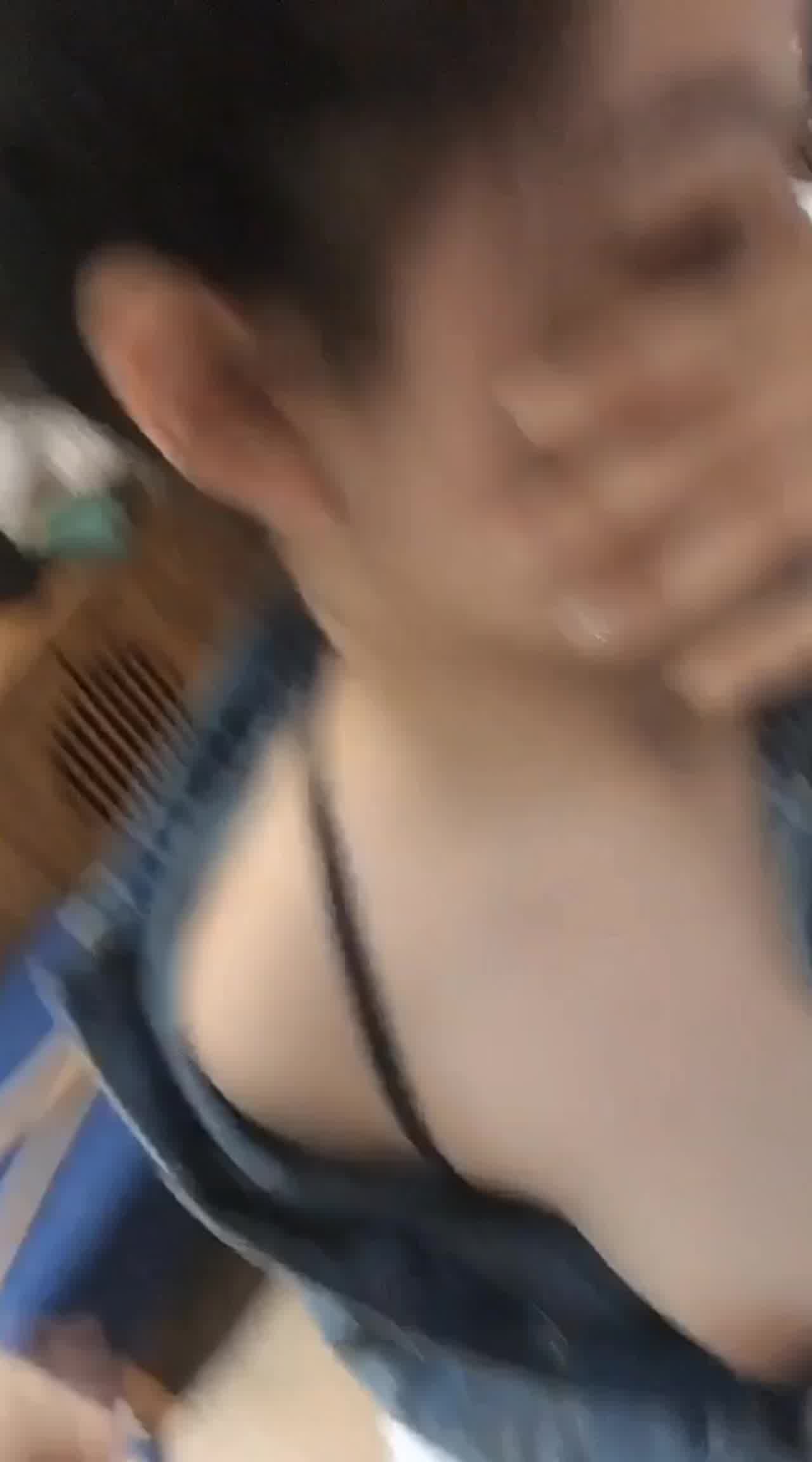  长得像景甜的美女被内入流出 的剧照4