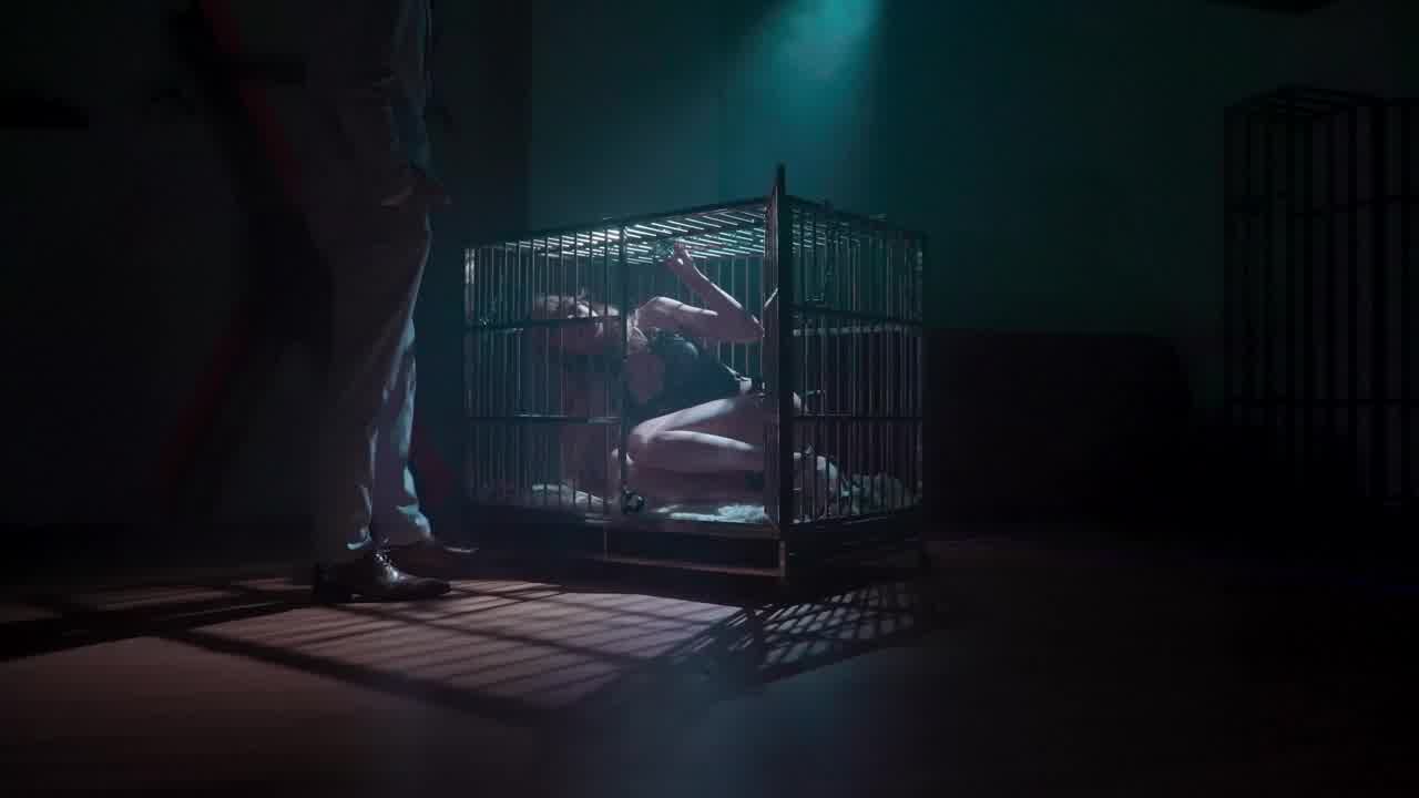  【大象传媒】芷媗 阴道无限痉挛 持续中出直到怀孕爱液四溢 的剧照3