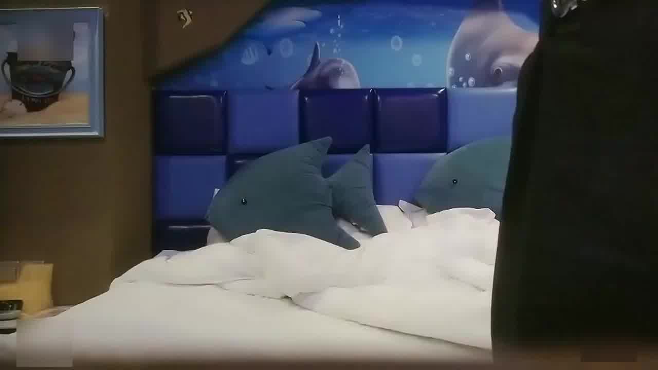  【黑丝熟女】调情鸳鸯浴69跳弹尖叫不停，‘’快点用力再快点‘’猛顶骚逼，受不了操的骚叫连连 的剧照6