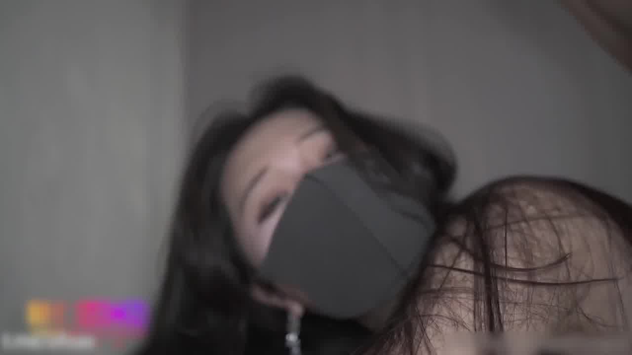  女王桥本香菜出轨的报复 的剧照7