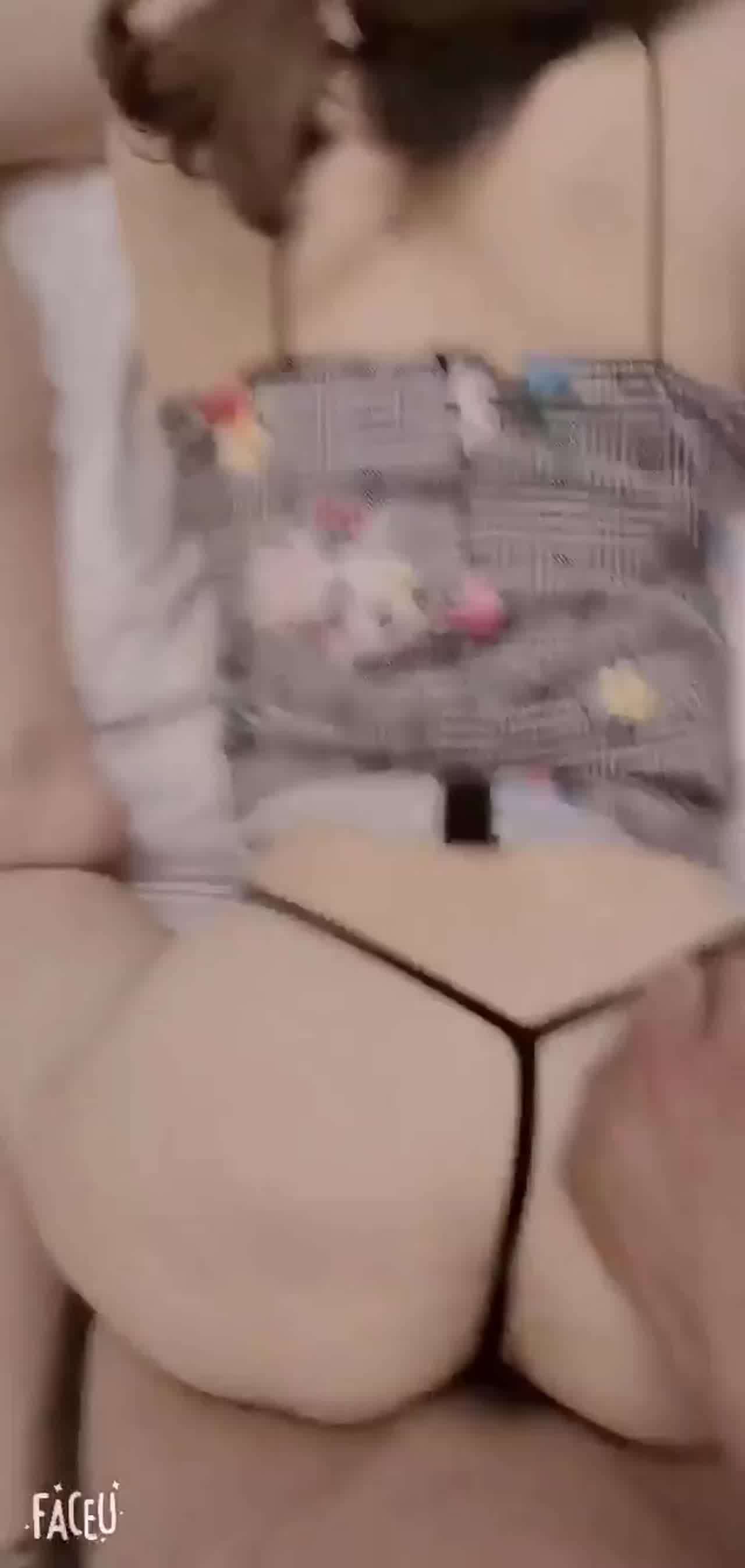  带老婆玩3p 的剧照5